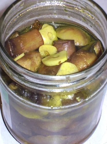 Шампиньоны маринованные на скорую руку