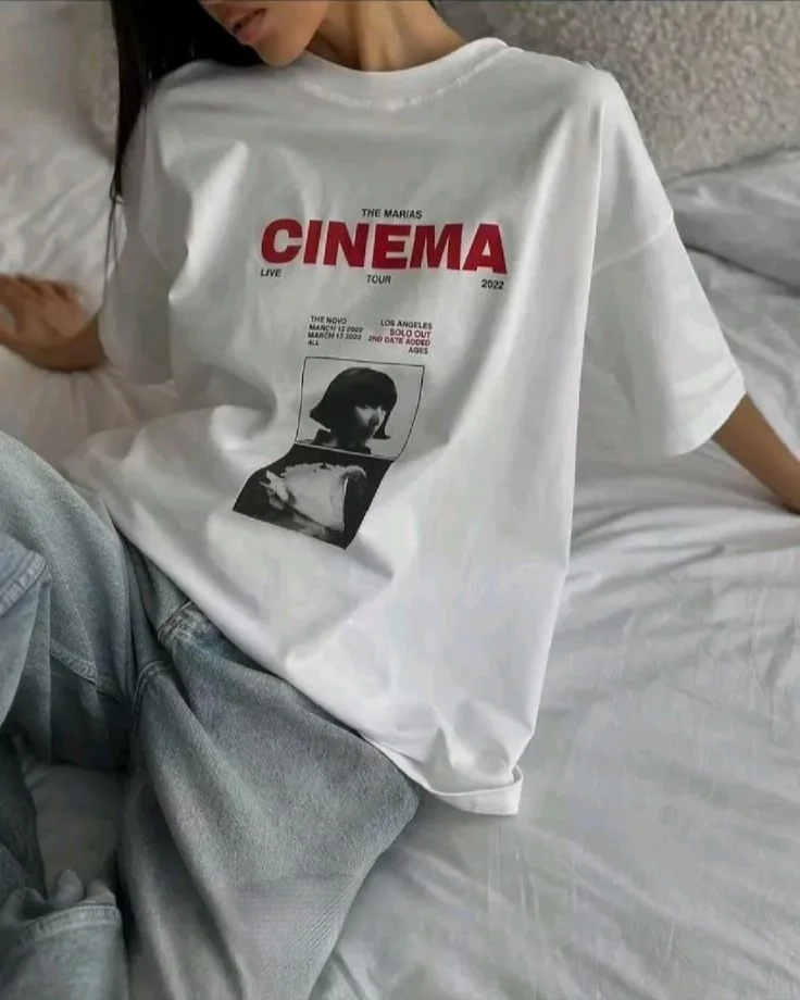 Как носить длинные джинсы: стилист объясняет простые правила