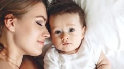 Ребенку месяц: рост, вес, развитие